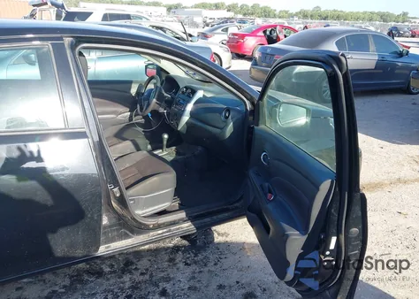 2018 Nissan Versa 1.6 Sv from USA, damaged, VIN 3N1CN7AP6JL809853